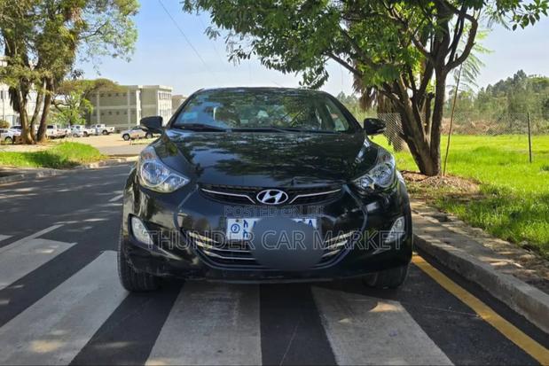 Hyundai Elantra 2013 Burgundy