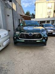 Toyota Highlander Hybrid 2024 Gray for sale