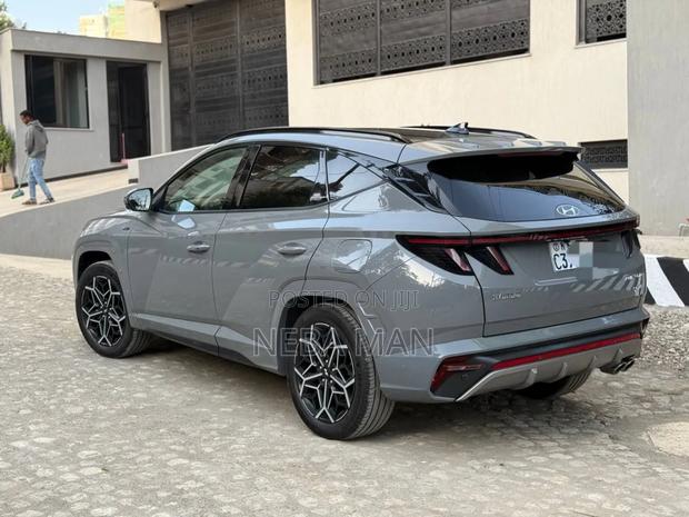 New Hyundai Tucson 2023 Gray