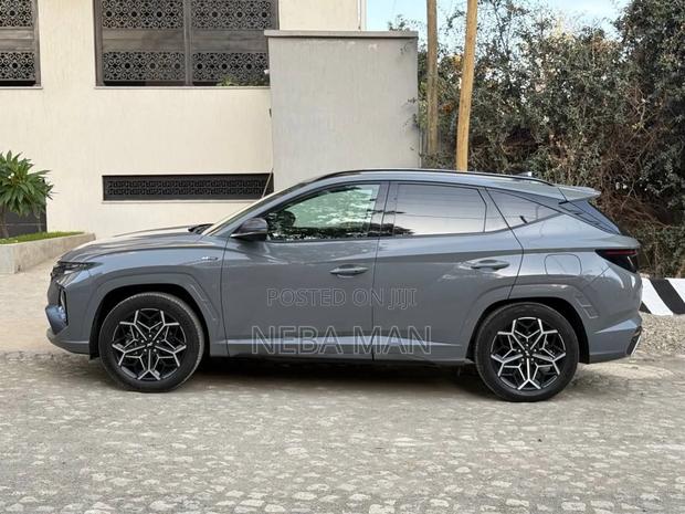 New Hyundai Tucson 2023 Gray