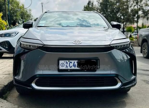 New Toyota bZ4X 2023 Silver