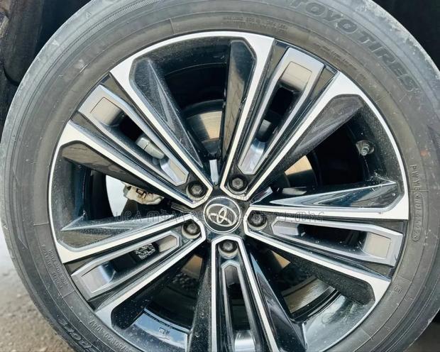 New Toyota bZ4X 2023 Silver