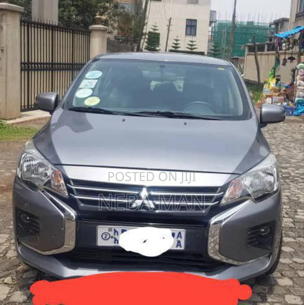 Mitsubishi Attrage 2020 Silver