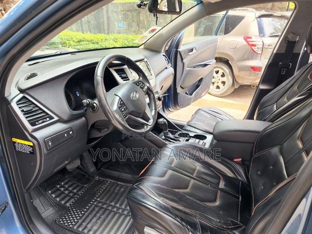 Hyundai Tucson 2018 Blue