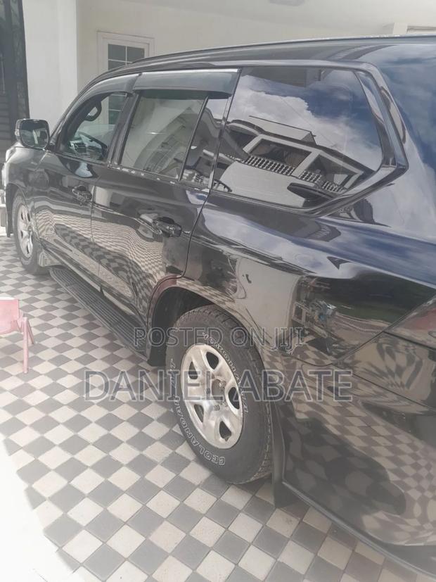 Lexus LX 2021 Black