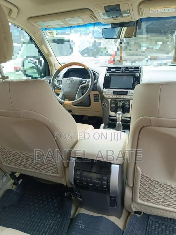 Lexus LX 2021 Black