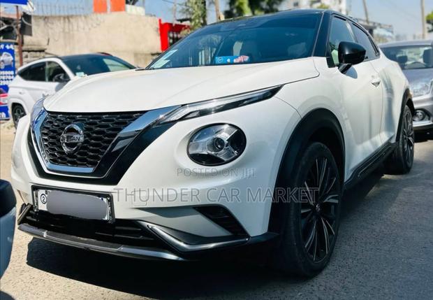 Nissan Juke 2021 White