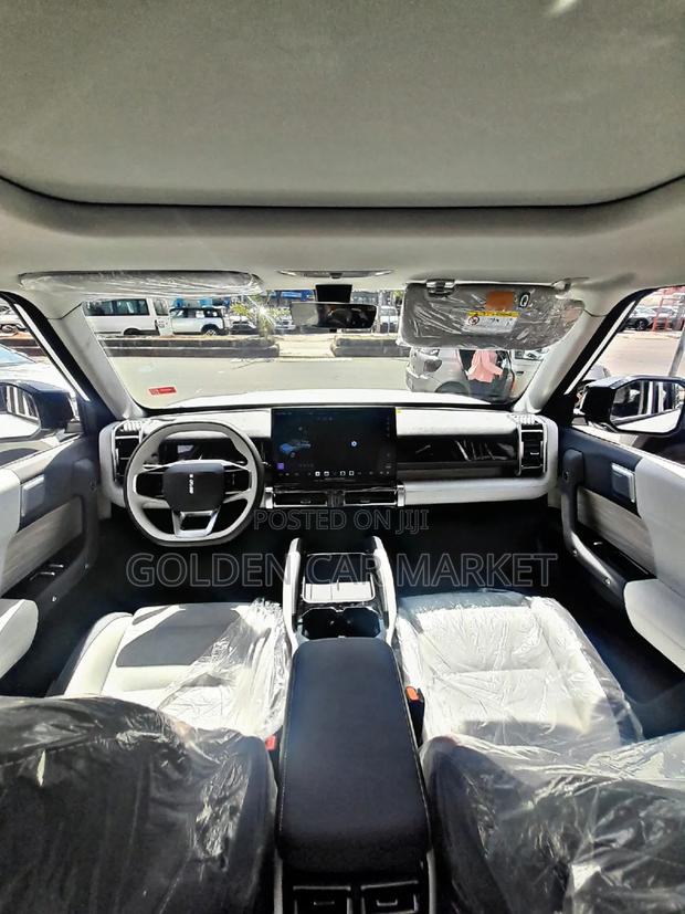 New Chery iCar EQ3 2024 White