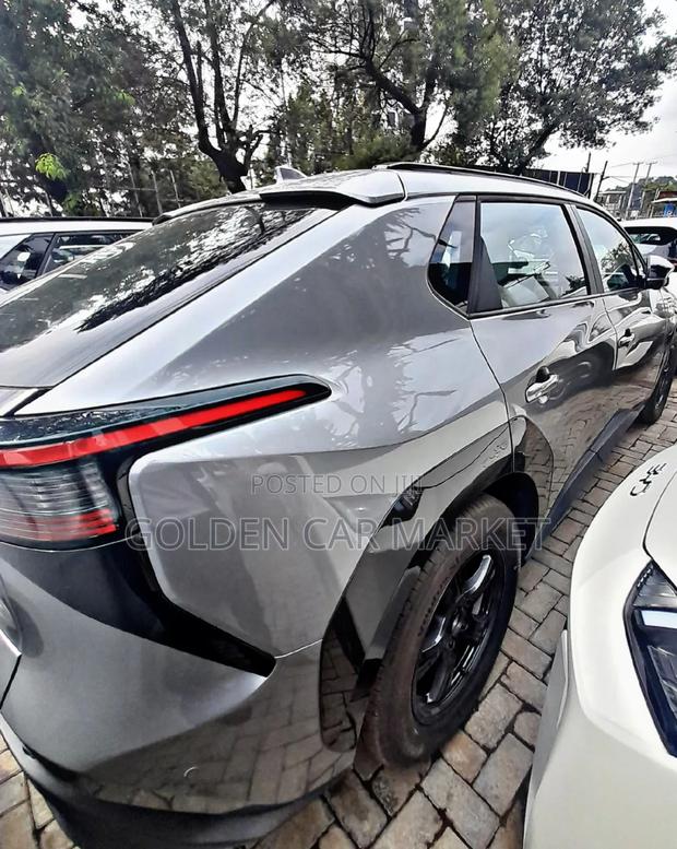 New Toyota bZ4X 2024 Gray