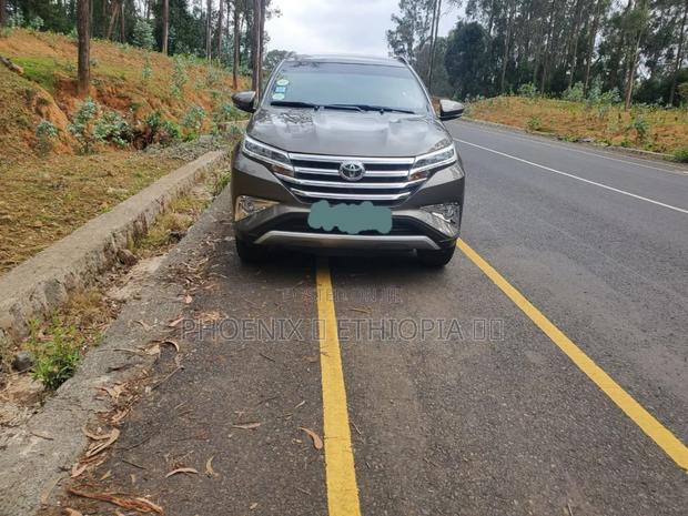 Toyota Rush 2022