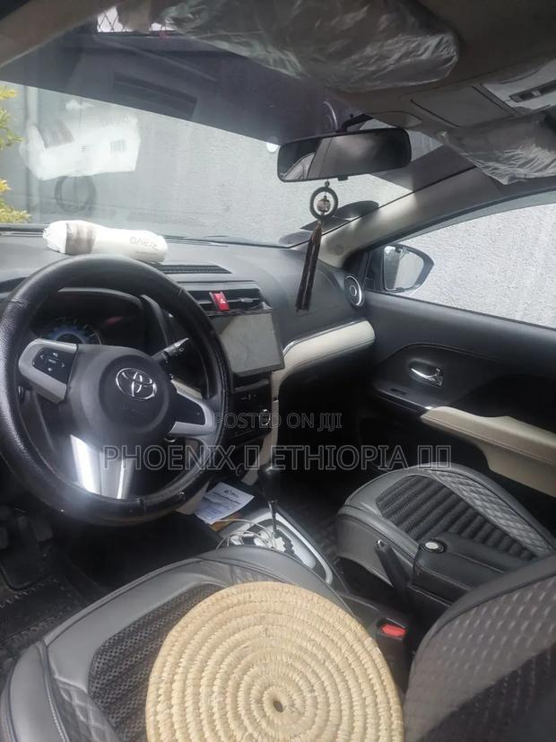 Toyota Rush 2022