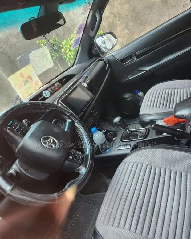 Toyota Hilux 2018