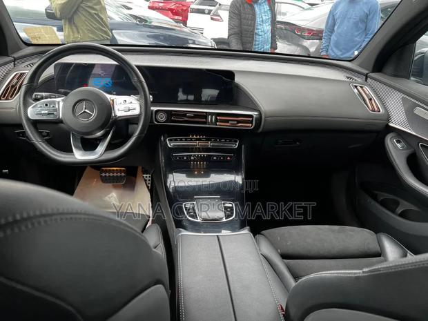 New Mercedes-Benz EQC EQC400 4MATIC 2023 Black