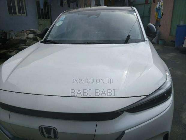 Honda e:NS1 2022 White