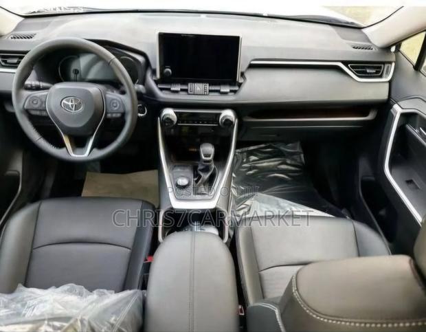 New Toyota RAV4 2024 Black