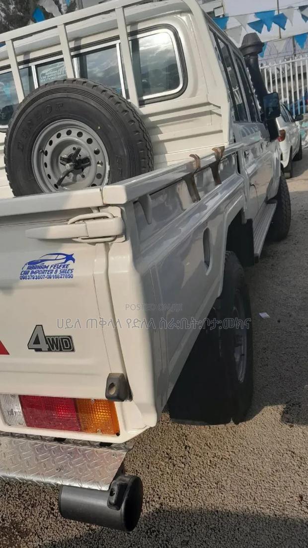 New Toyota Land Cruiser 2023 White