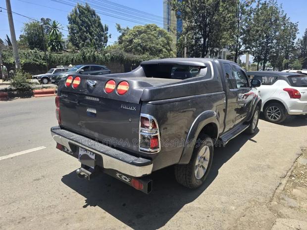 Toyota Hilux 2015 Beige