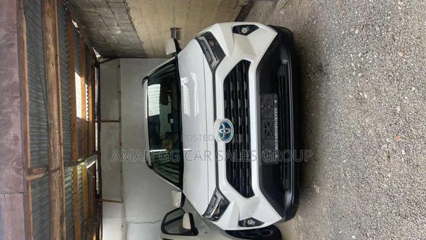 New Toyota RAV4 2024 White