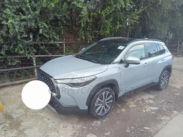 Toyota Corolla Cross 2023 Green