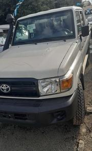 New Toyota Land Cruiser 2023 White for sale
