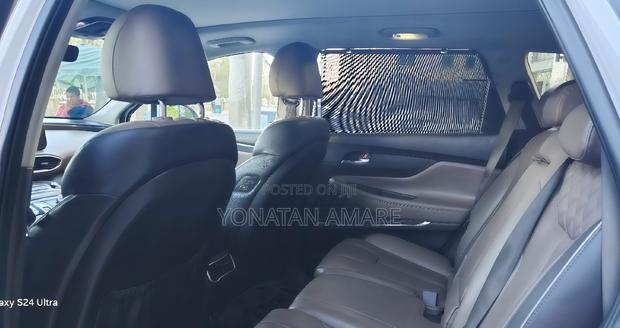 Hyundai Santa Fe 2023 White