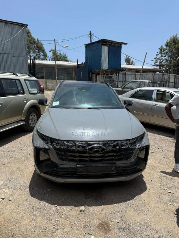 Hyundai Tucson 2022 Gray