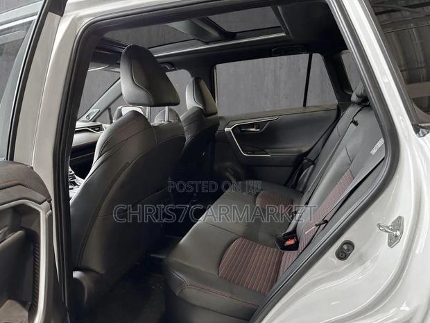 New Toyota RAV4 TRD Off Road AWD 2024 White