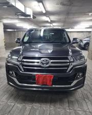 Toyota Land Cruiser 2019 Gray for sale