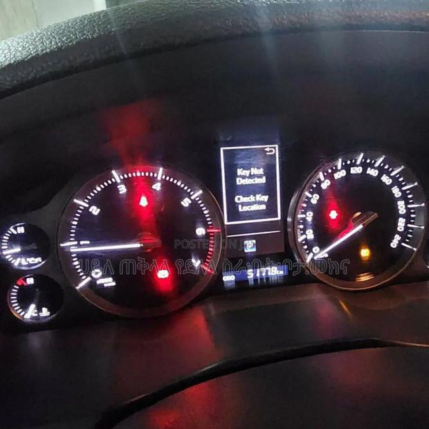 Toyota Land Cruiser 2019 Gray