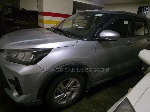 Toyota Raize 2023 Silver