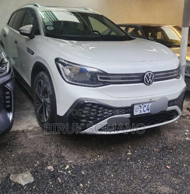 Volkswagen ID.6 2022 Ivory