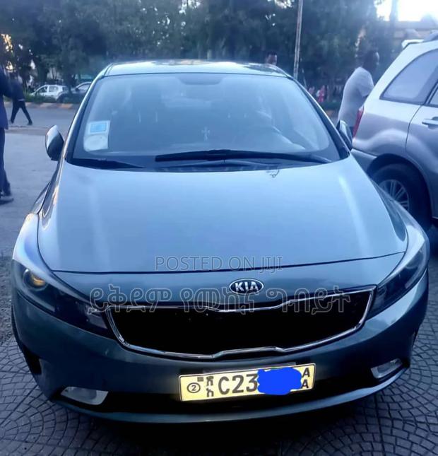 Kia Cerato 2018 Gray