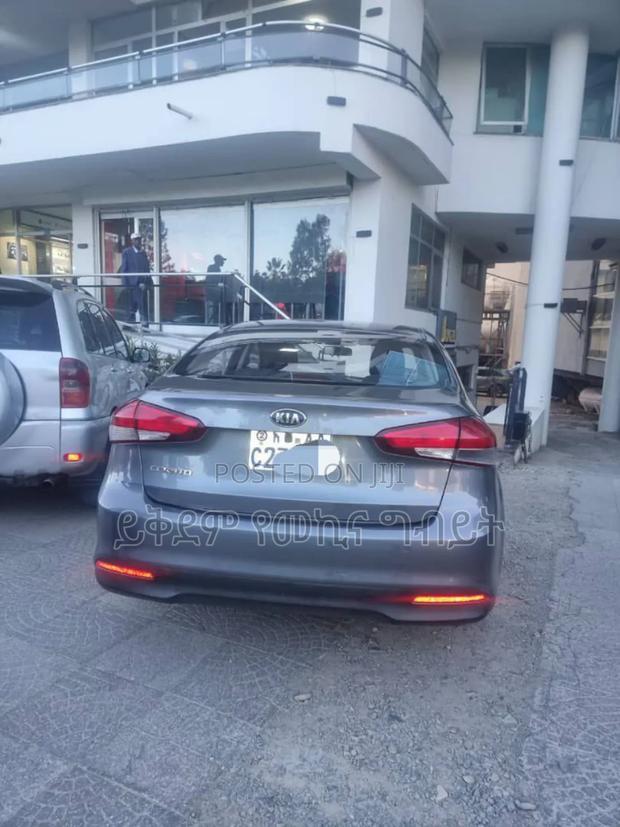 Kia Cerato 2018 Gray