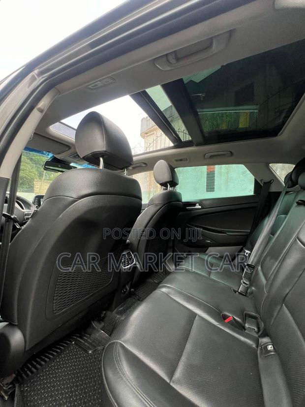 Hyundai Tucson Sport FWD 2019 Gray