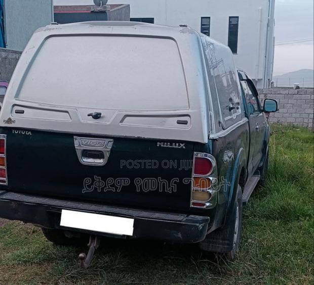 Toyota Hilux 2007 Green