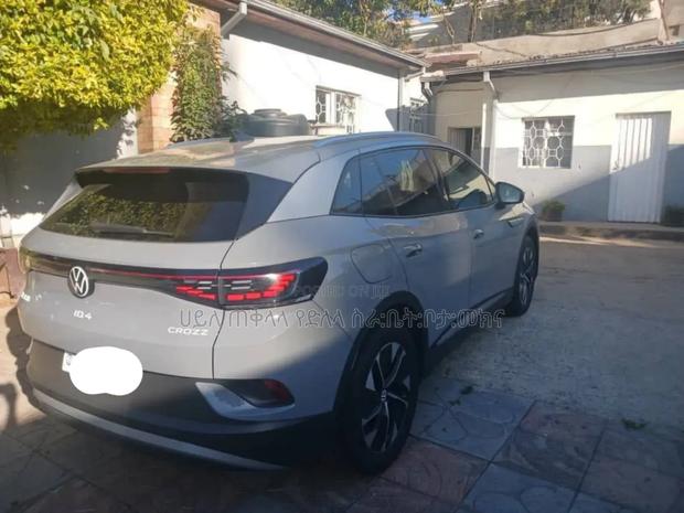 New Volkswagen ID.4 2023 Beige