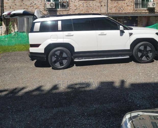 New Hyundai Santa Fe 2024 Off white