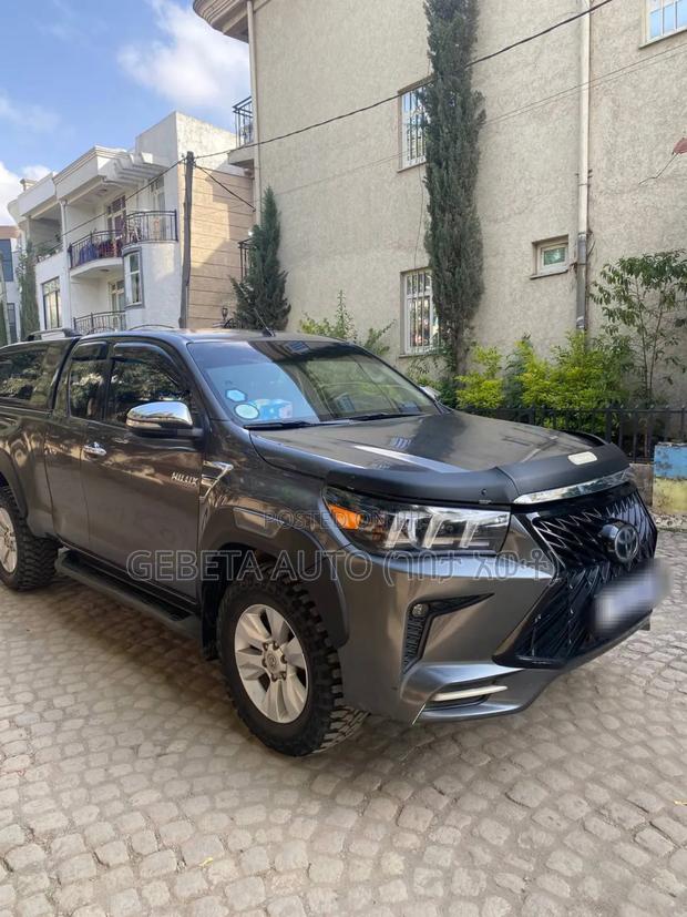 Toyota Hilux Revo Single Cab Deisel 2.4 RWD 2017 Silver