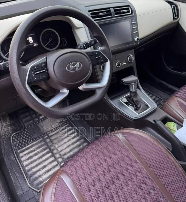 Hyundai Creta 2023 Gray