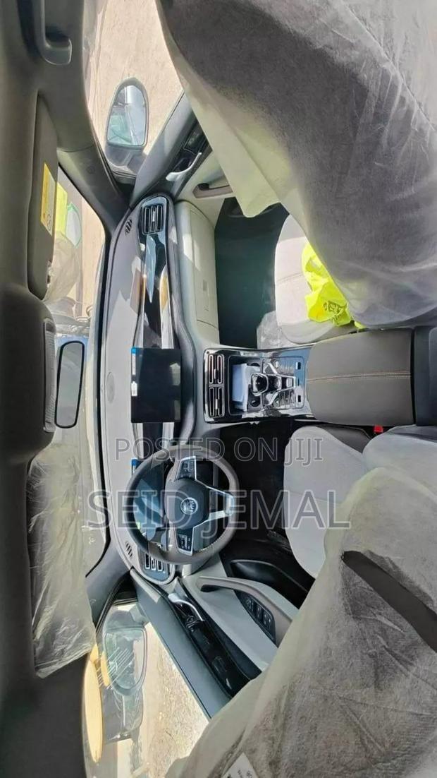 New BYD Qin Plus DM-i 2025 Gray