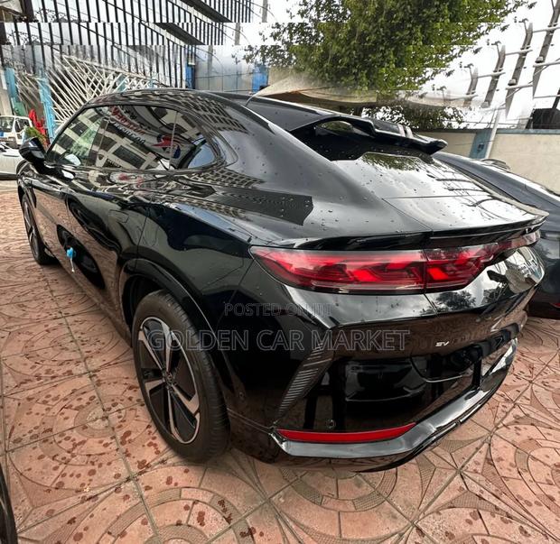 New BYD Song L DM-i 2024 Black