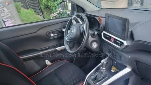 Toyota Raize 2022 Beige