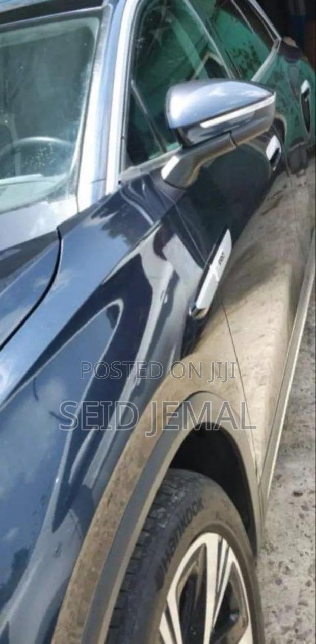 New Volkswagen ID.6 2023 Blue