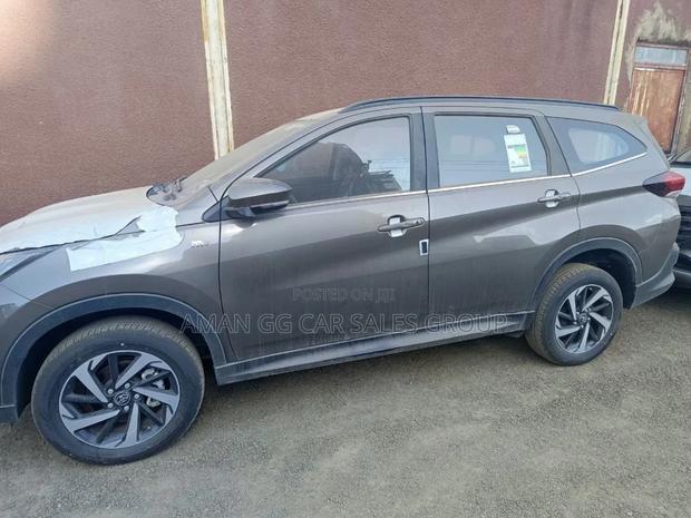Toyota Rush 2020 Gray