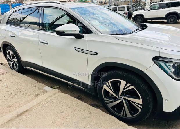 Volkswagen ID.6 2021 White