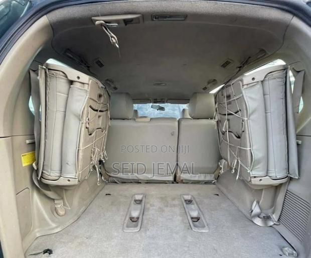Toyota Land Cruiser Prado 2006 Green
