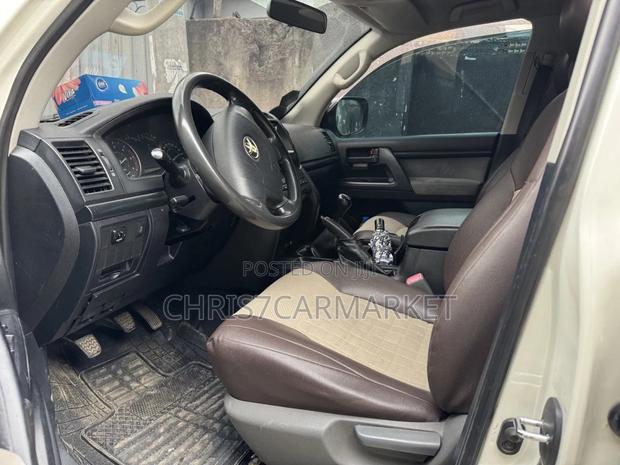 Toyota Land Cruiser 4.5 V8 GXR 2009 White