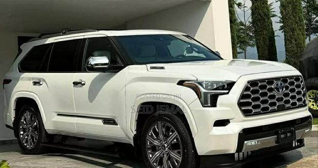 New Toyota Sequoia 2024 White
