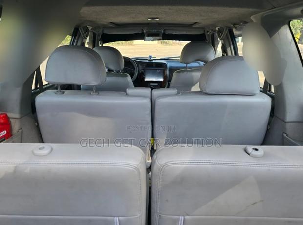 Nissan Patrol 2010 Silver