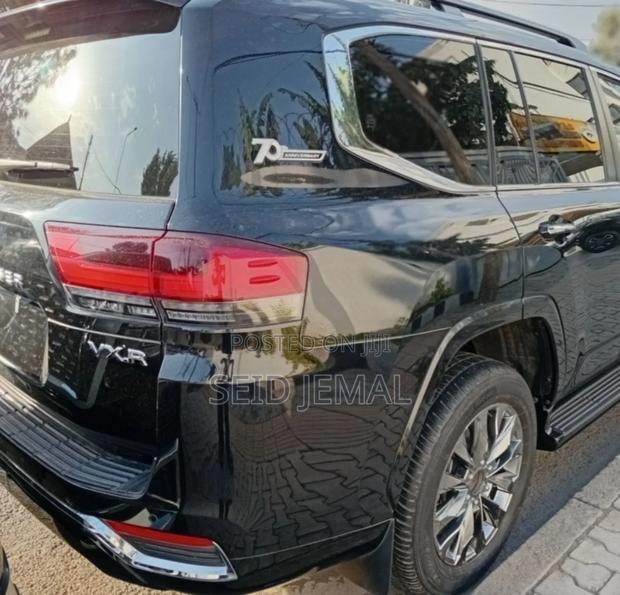 New Toyota Land Cruiser 2024 Matt Black